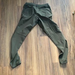 Men’s Lululemon ABC Skinny pant 33x32